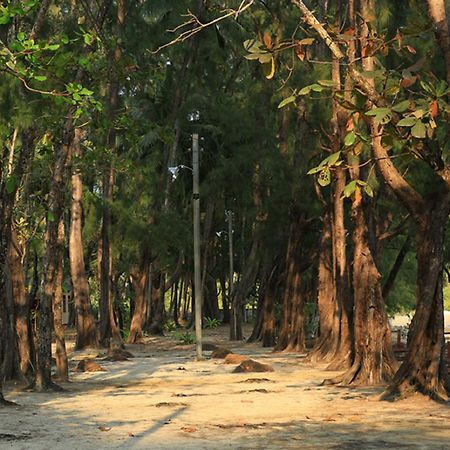 Coconut Island Resort נגפאלי מראה חיצוני תמונה