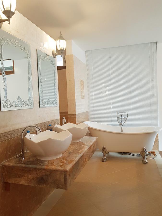 Coconut Island Resort נגפאלי מראה חיצוני תמונה